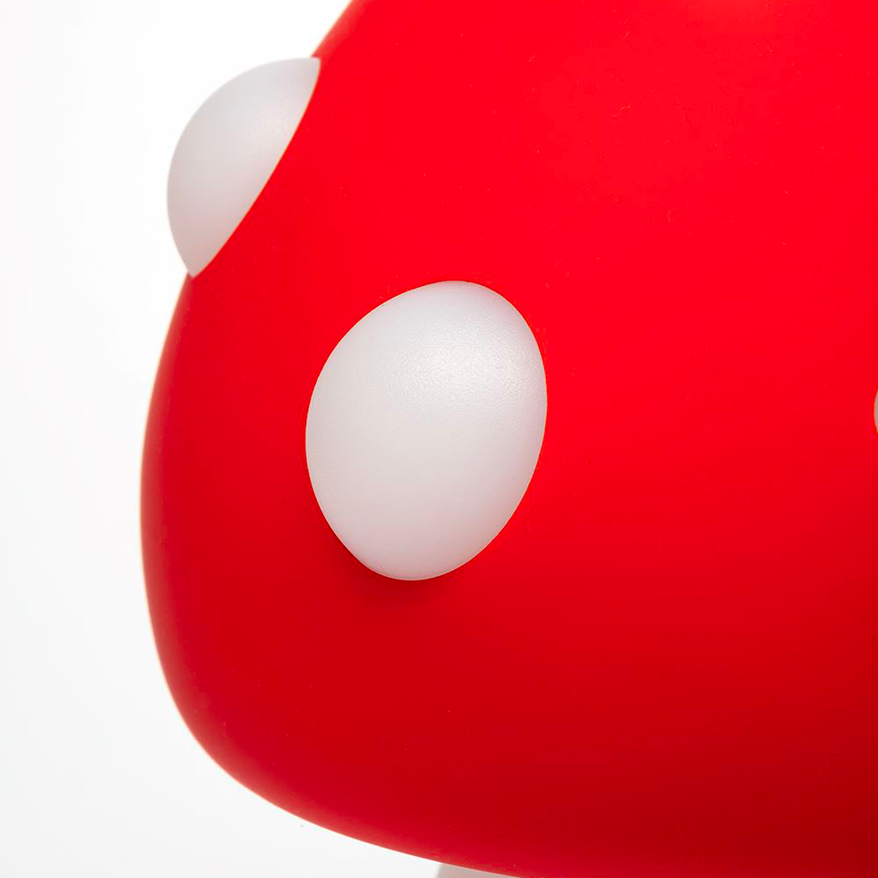 JAVIER CALLEJA - NIGHLIGHT MUSHROOM / CASE STUDYO