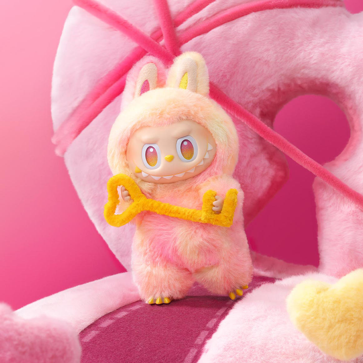 THE MONSTERS X BIG INTO ENERGY SERIES-VINYL PLUSH PENDANT SERIES / POPMART