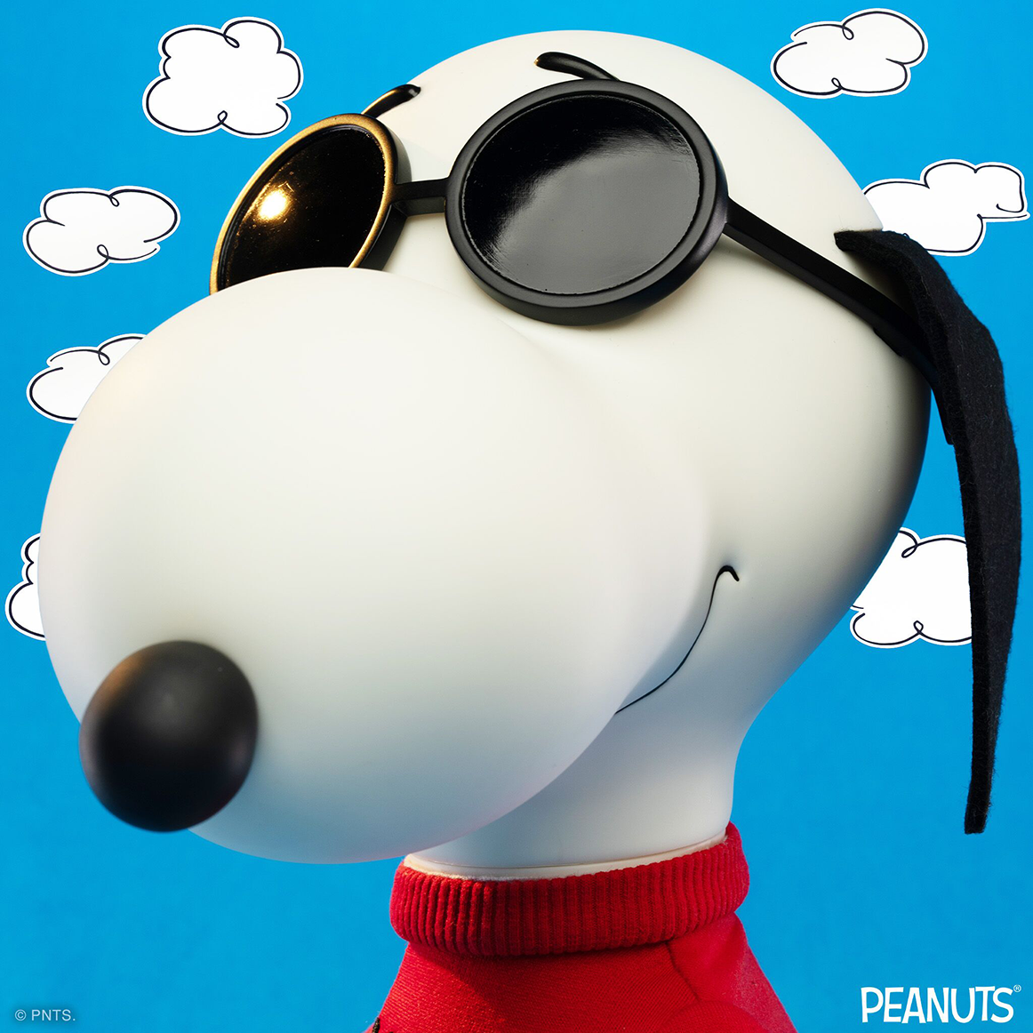 SNOOPY  JOE COOL - SUPERSIZE VINYL / SUPER7