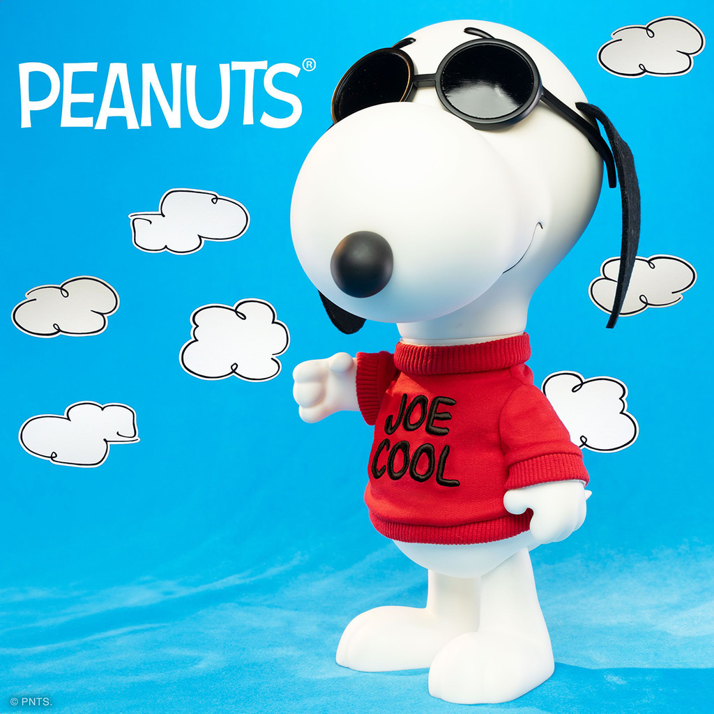 SNOOPY  JOE COOL - SUPERSIZE VINYL / SUPER7
