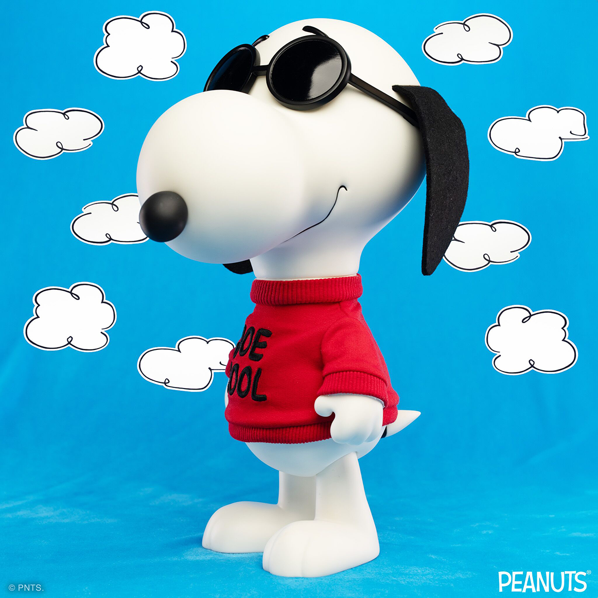 SNOOPY  JOE COOL - SUPERSIZE VINYL / SUPER7