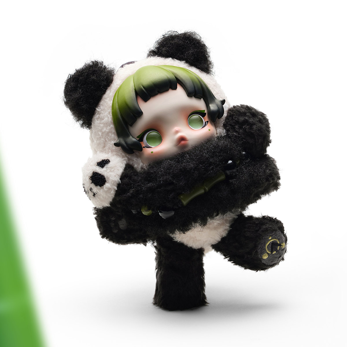 SKULLPANDA Lazy Panda Keychain – Limited Edition Plush & Vinyl Collectible
