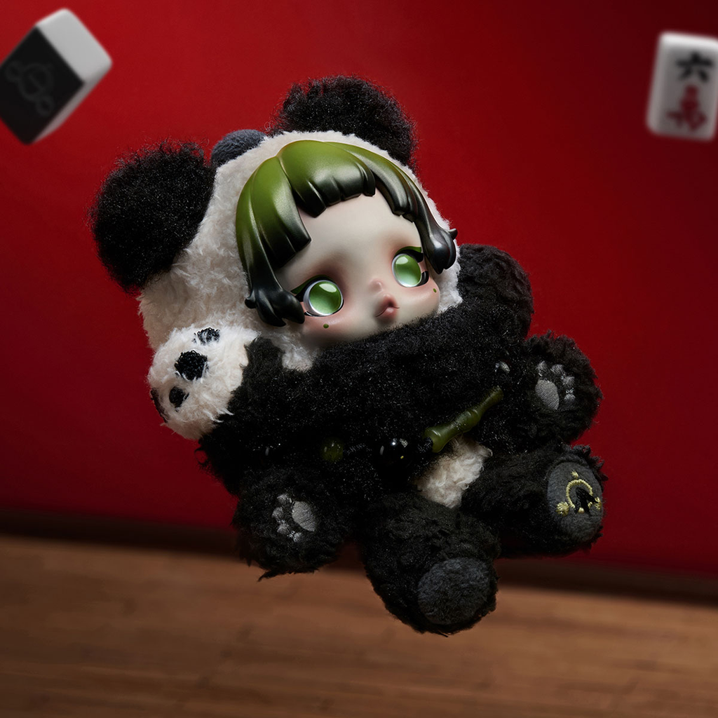 SKULLPANDA Lazy Panda Keychain – Limited Edition Plush & Vinyl Collectible