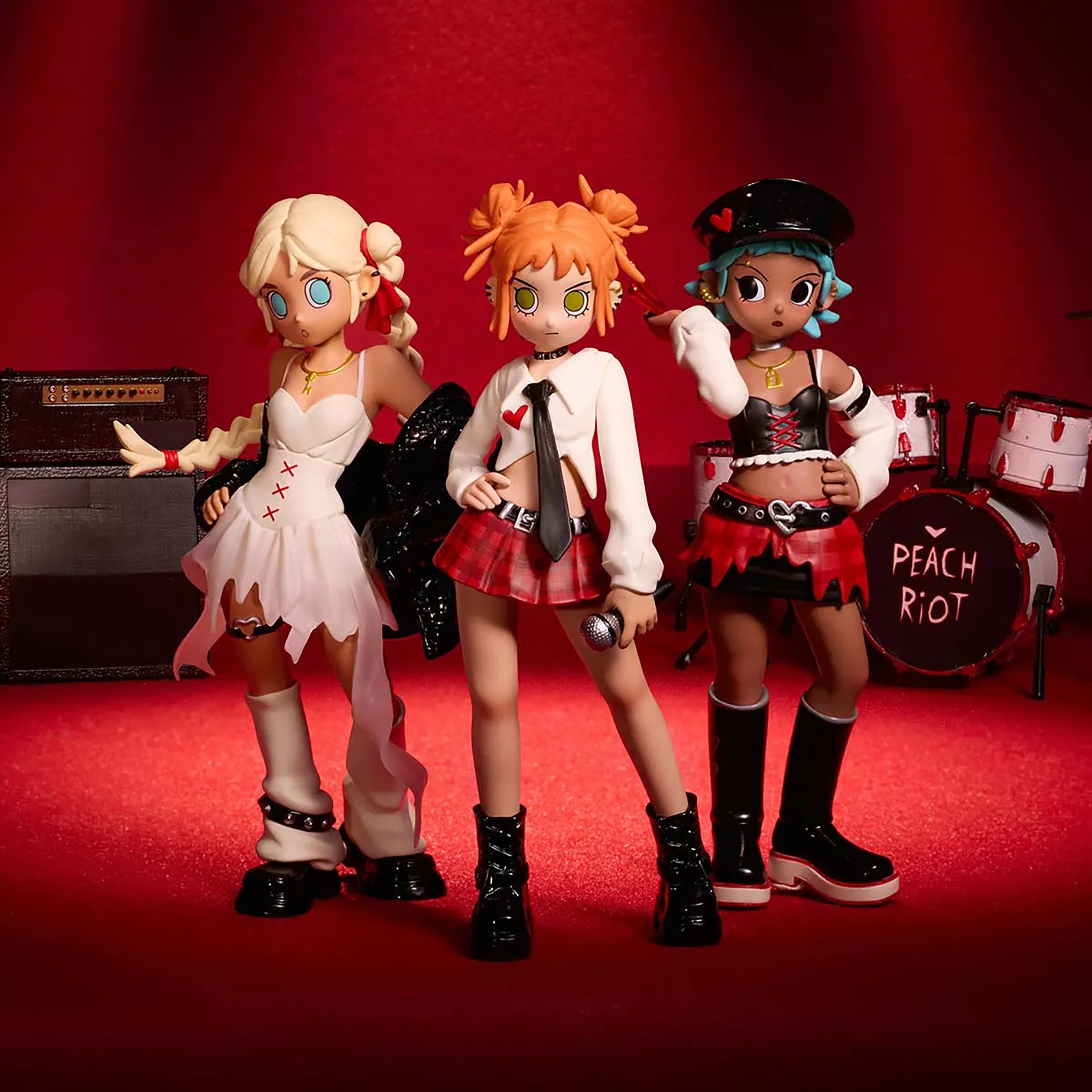 PEACH RIOT- BLOODY VALENTINE FIGURES / POPMART