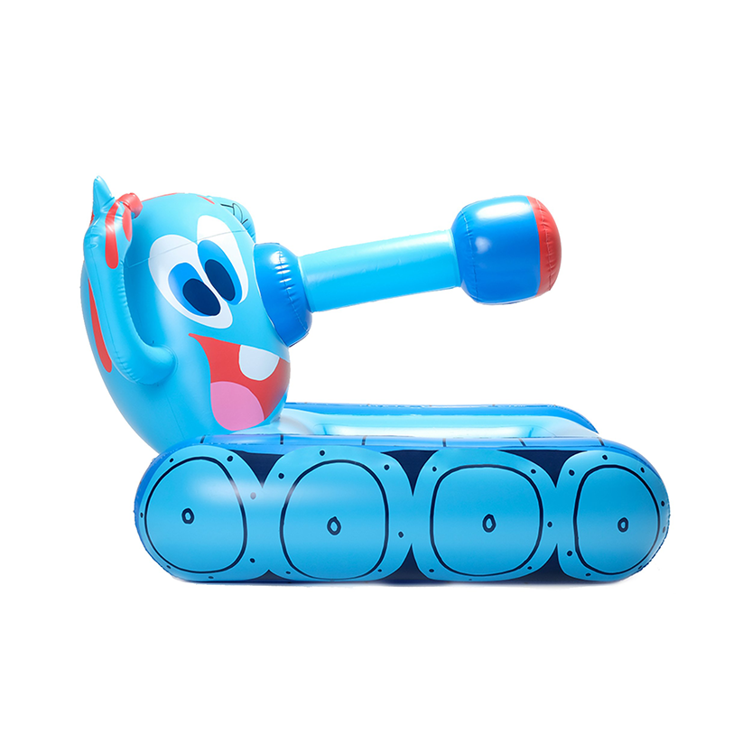 TODD JAMES X CASE STUDYO / TANK POOL FLOAT