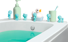 SMISKI SERIES-BATH / DREAMS STUDIO