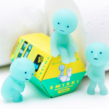 SMISKI SERIES-TOILET / DREAMS STUDIO