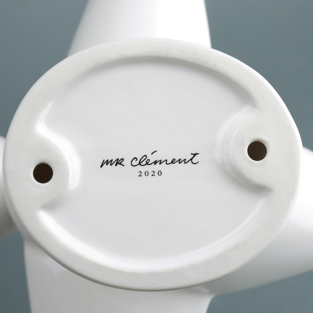 HANGING ON FOR DEAR LOVE - MR CLEMENT