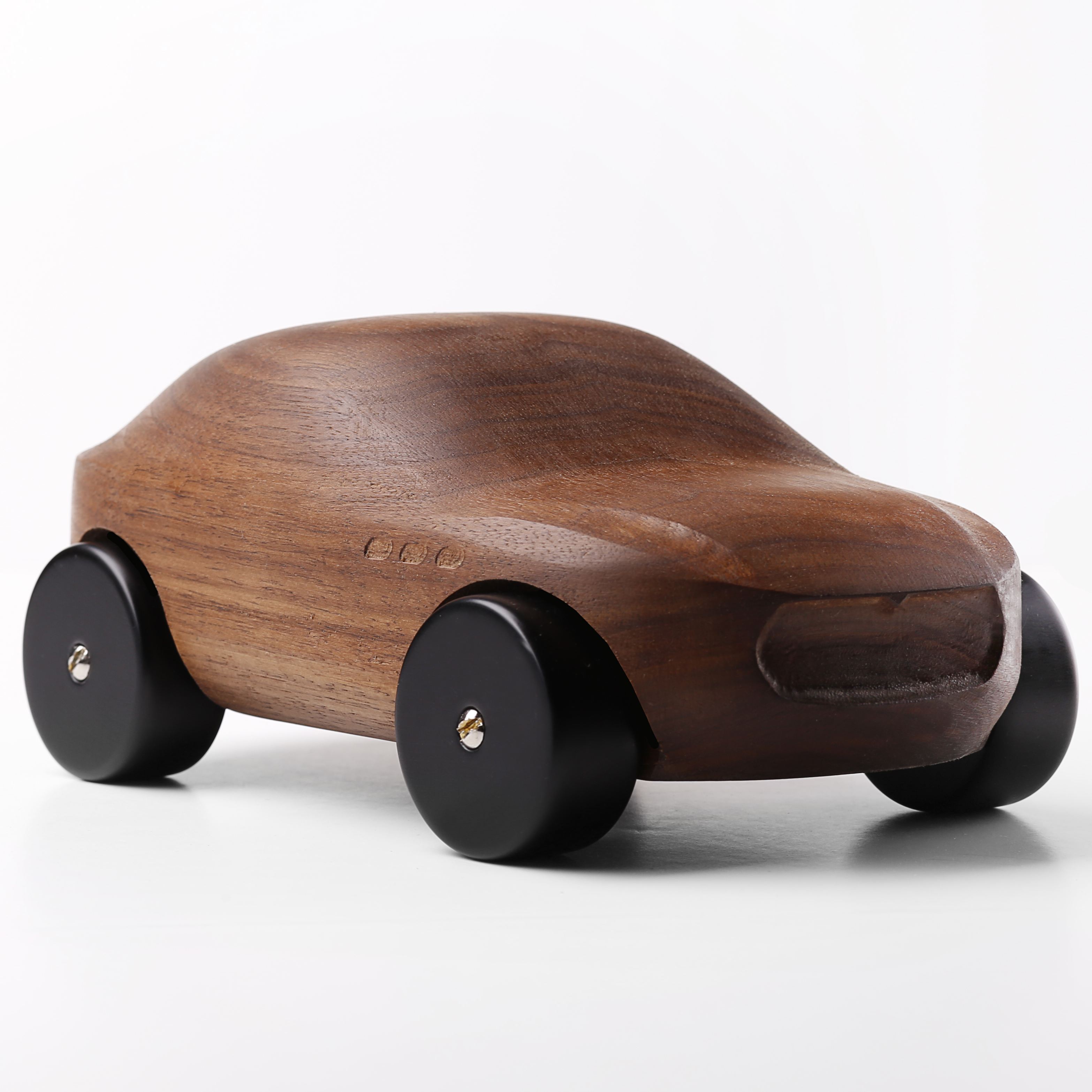 playsam_maserati-eye_shut_island-designshop_stockholm-12